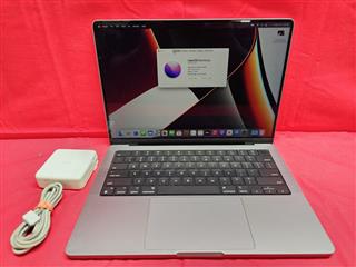 Apple MacBook Pro 14.2